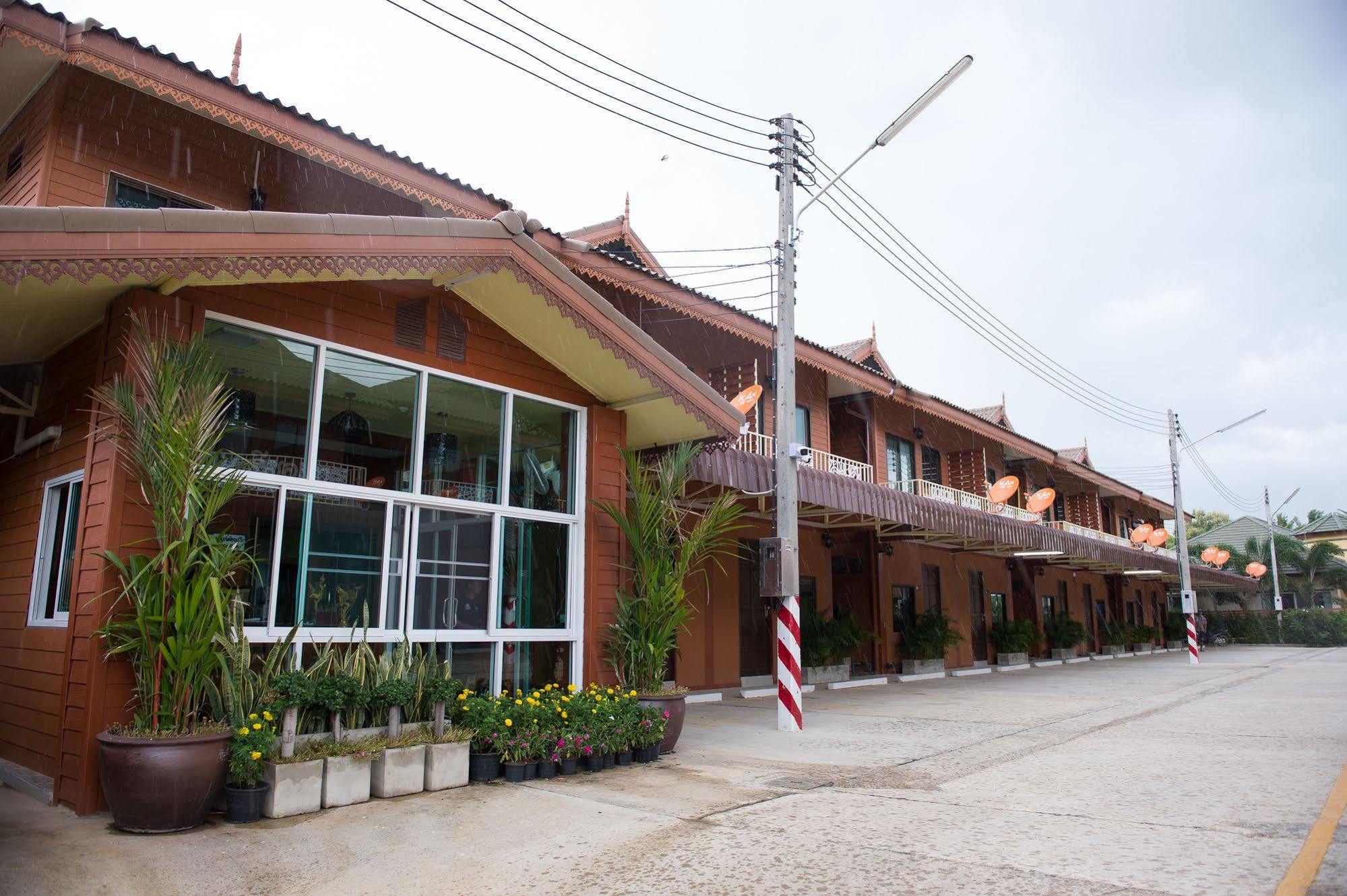 Sri Siam Resort Kancsanaburi Kültér fotó